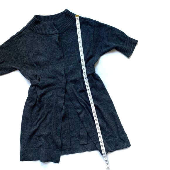 Axcess Liz Claiborne Short Sleeve Long Line 6% Angora Blend Cardigan Size Medium - Picture 7 of 7